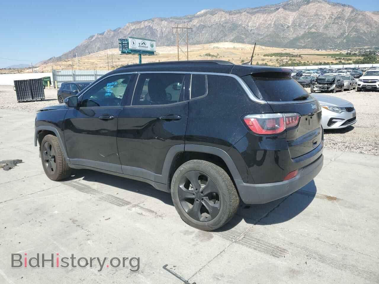 2018 JEEP COMPASS - VIN: 3C4NJCBB6JT124930 - Фото 2