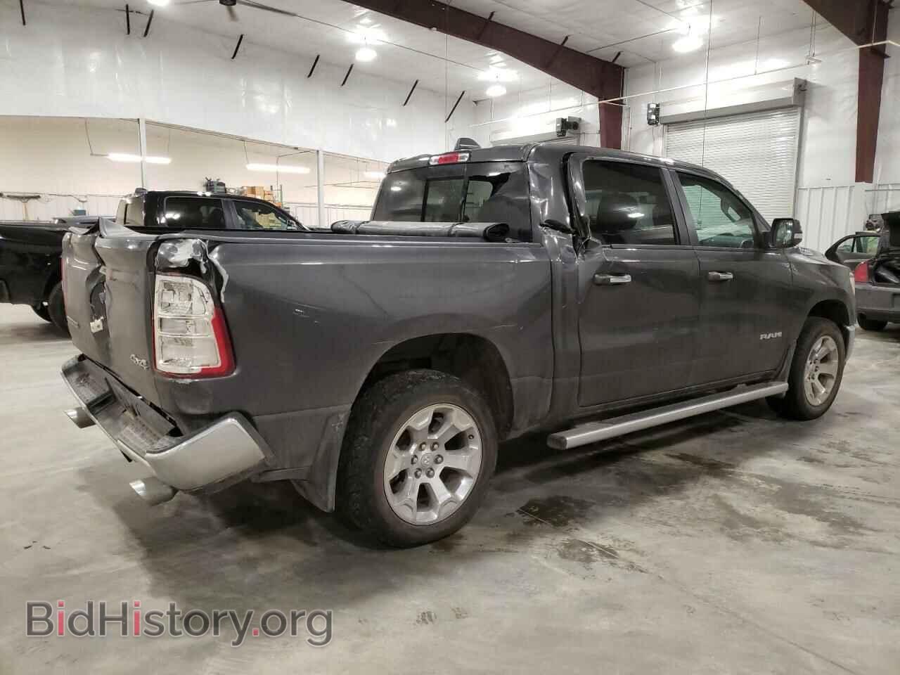 2020 RAM 1500 - VIN: 1C6SRFFT9LN113818 - Фото 3