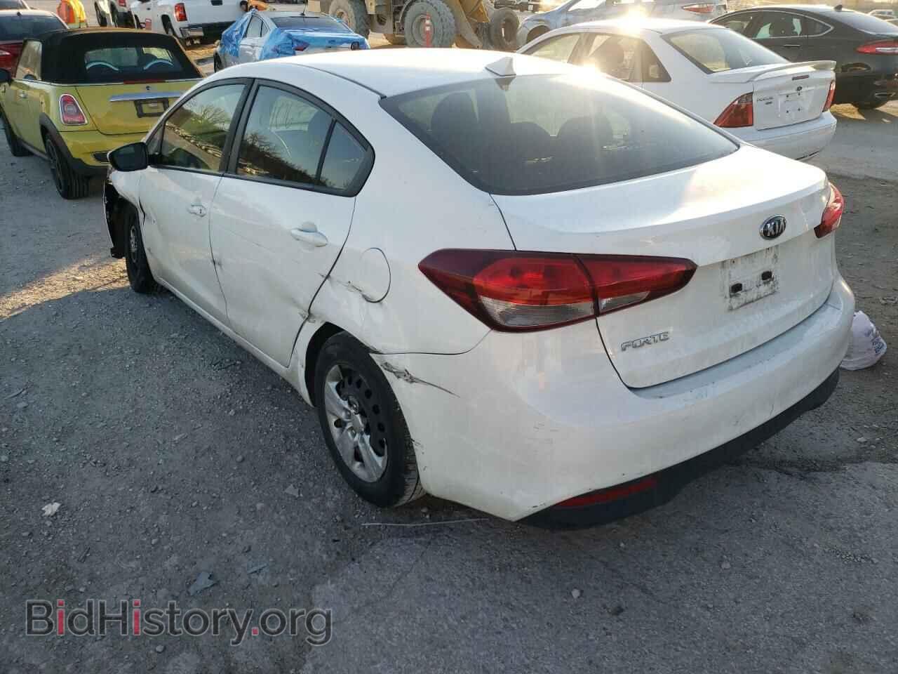 2017 KIA FORTE - VIN: 3KPFK4A70HE103266 - Фото 3