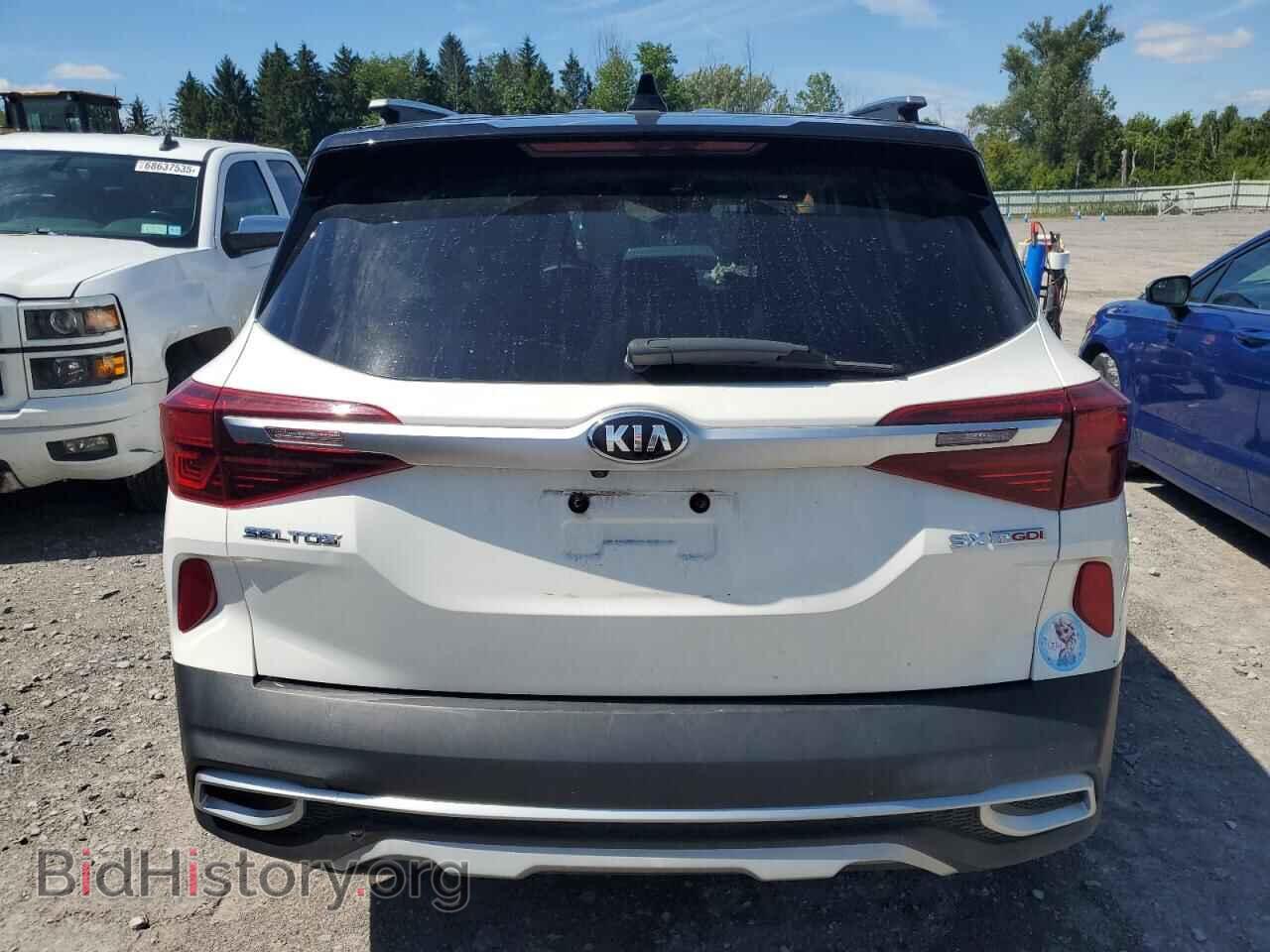2021 KIA SELTOS - VIN: KNDETCA24M7216056 - Фото 6
