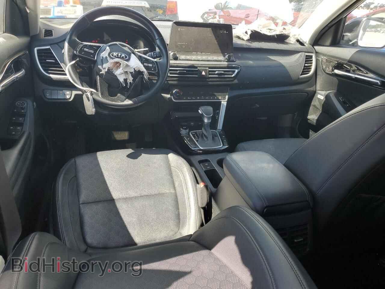 2021 KIA SELTOS - VIN: KNDETCA24M7216056 - Фото 8
