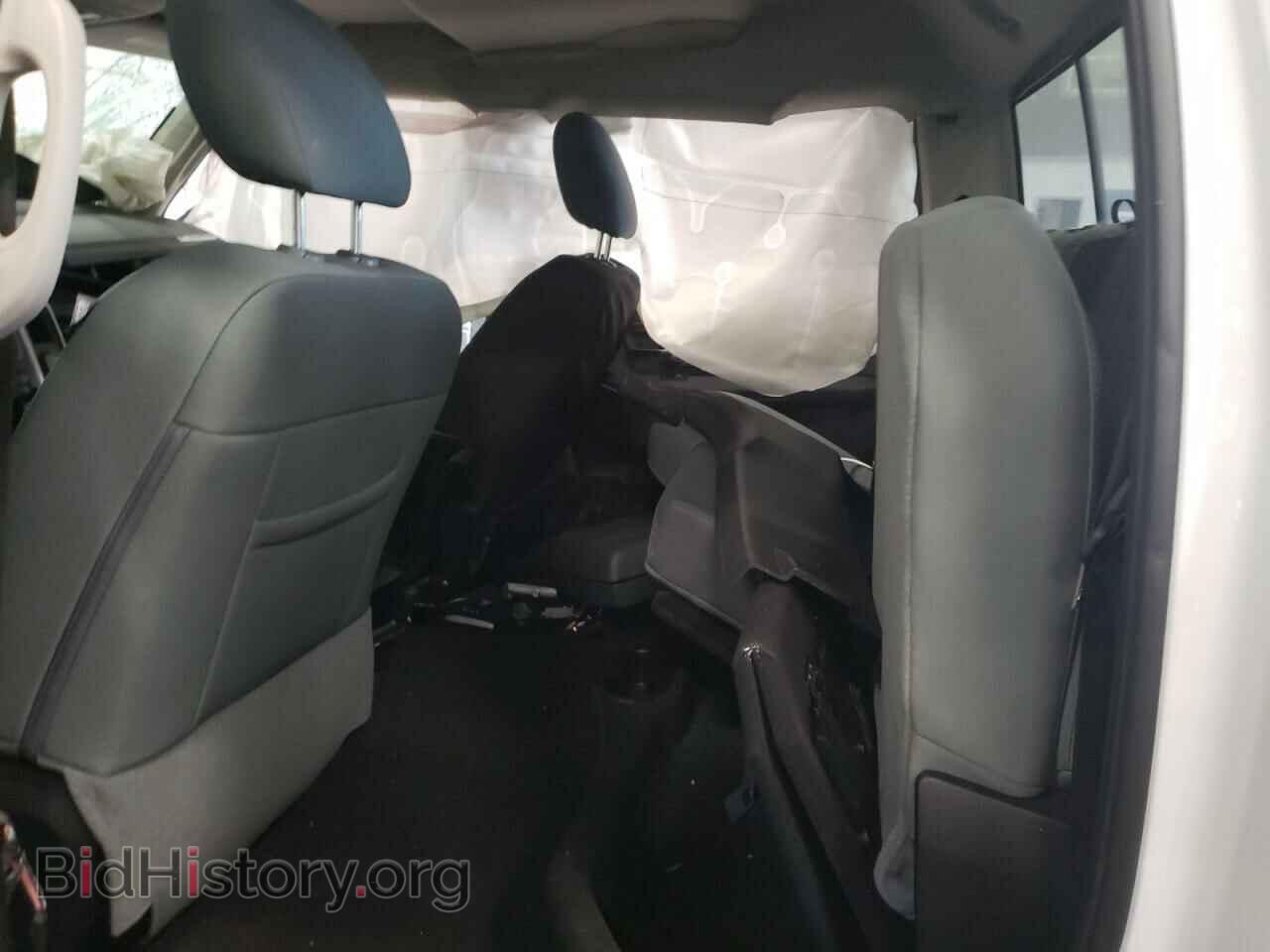 2017 RAM 1500 - VIN: 3C6RR7LT3HG575249 - Photo 6