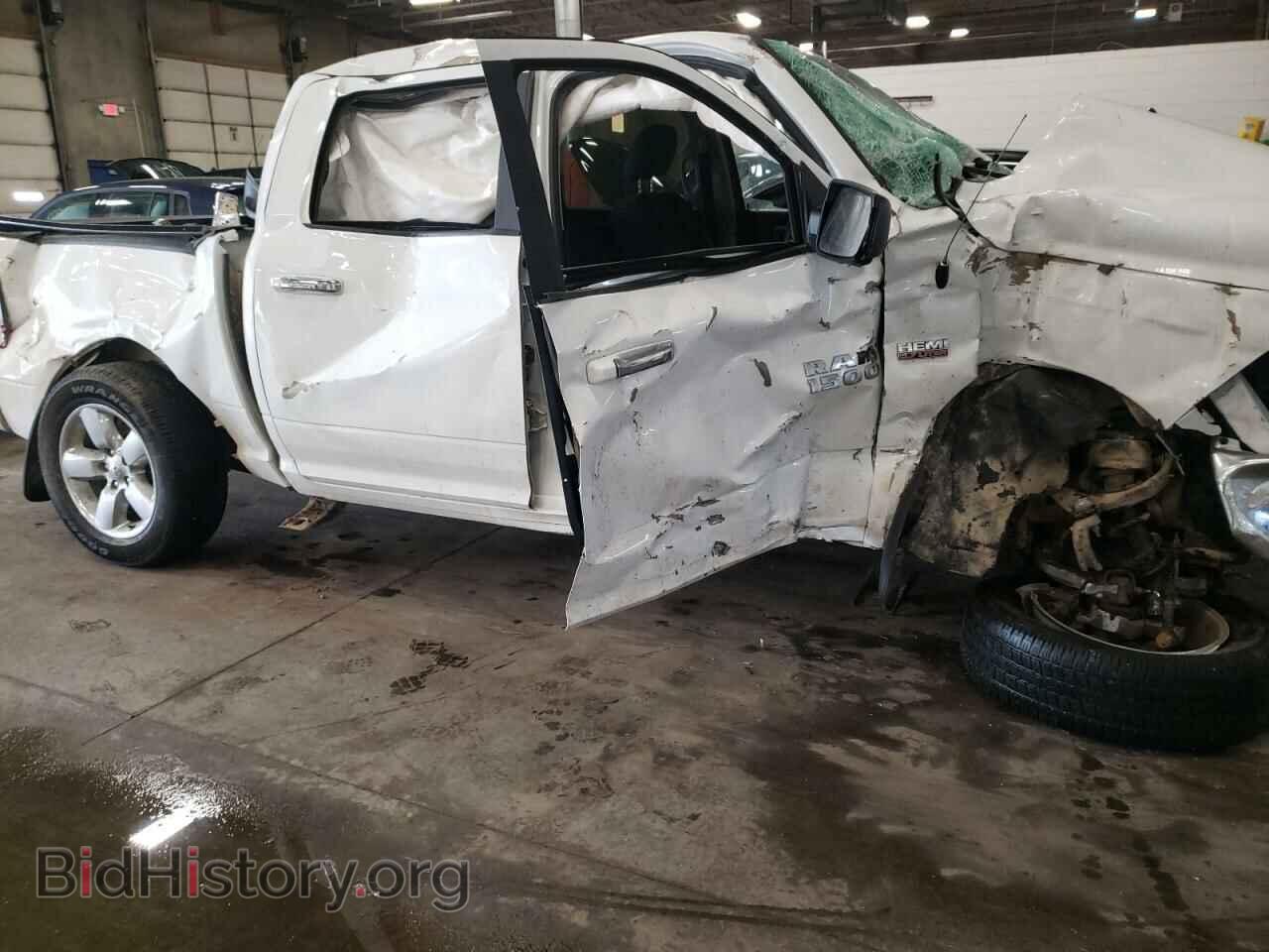 2017 RAM 1500 - VIN: 3C6RR7LT3HG575249 - Photo 9