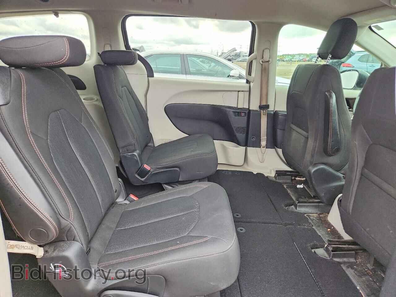 2017 CHRYSLER PACIFICA - VIN: 2C4RC1CG0HR827124 - Photo 10