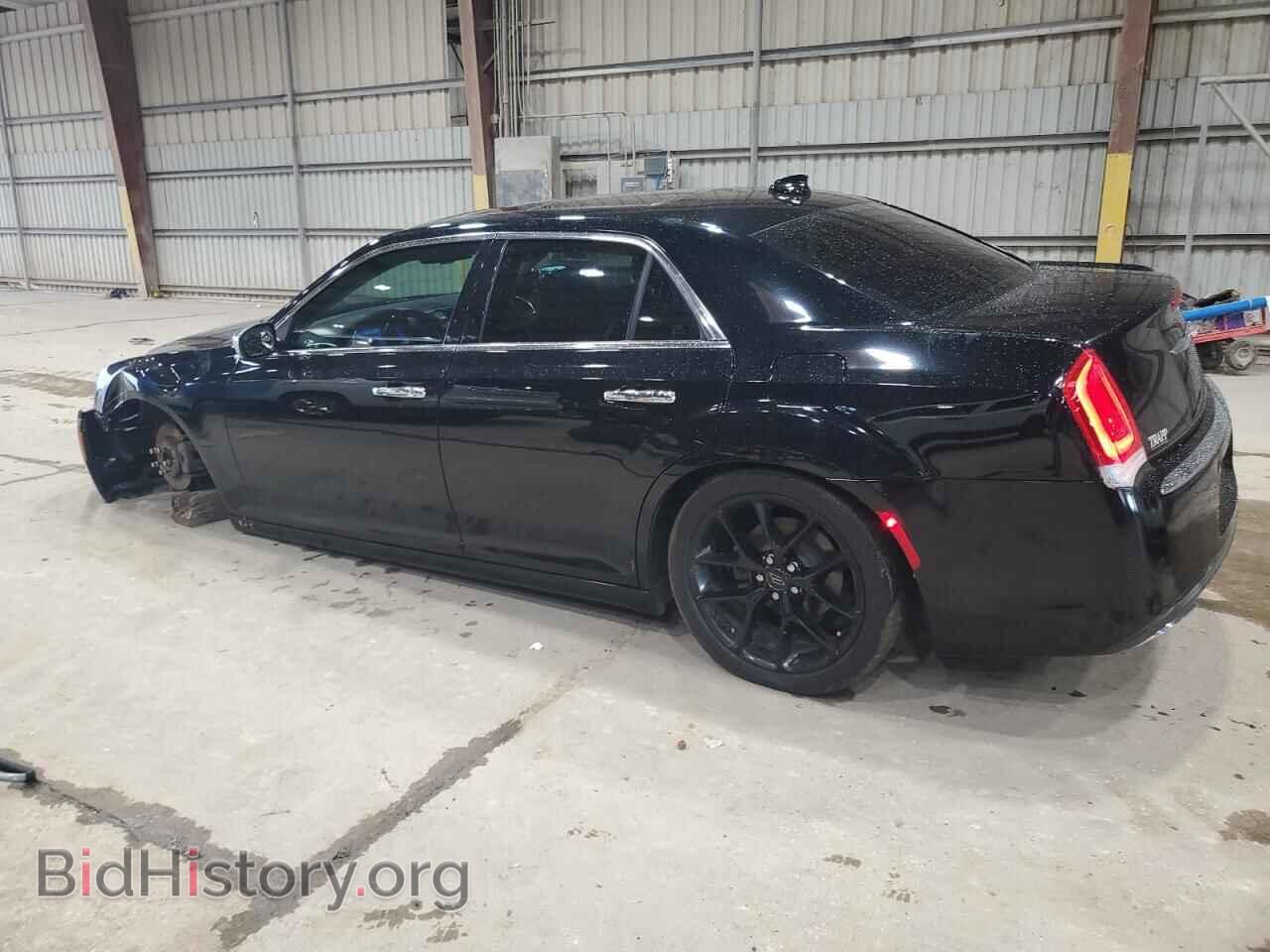 2017 CHRYSLER 300 - VIN: 2C3CCAEG9HH593577 - Фото 2