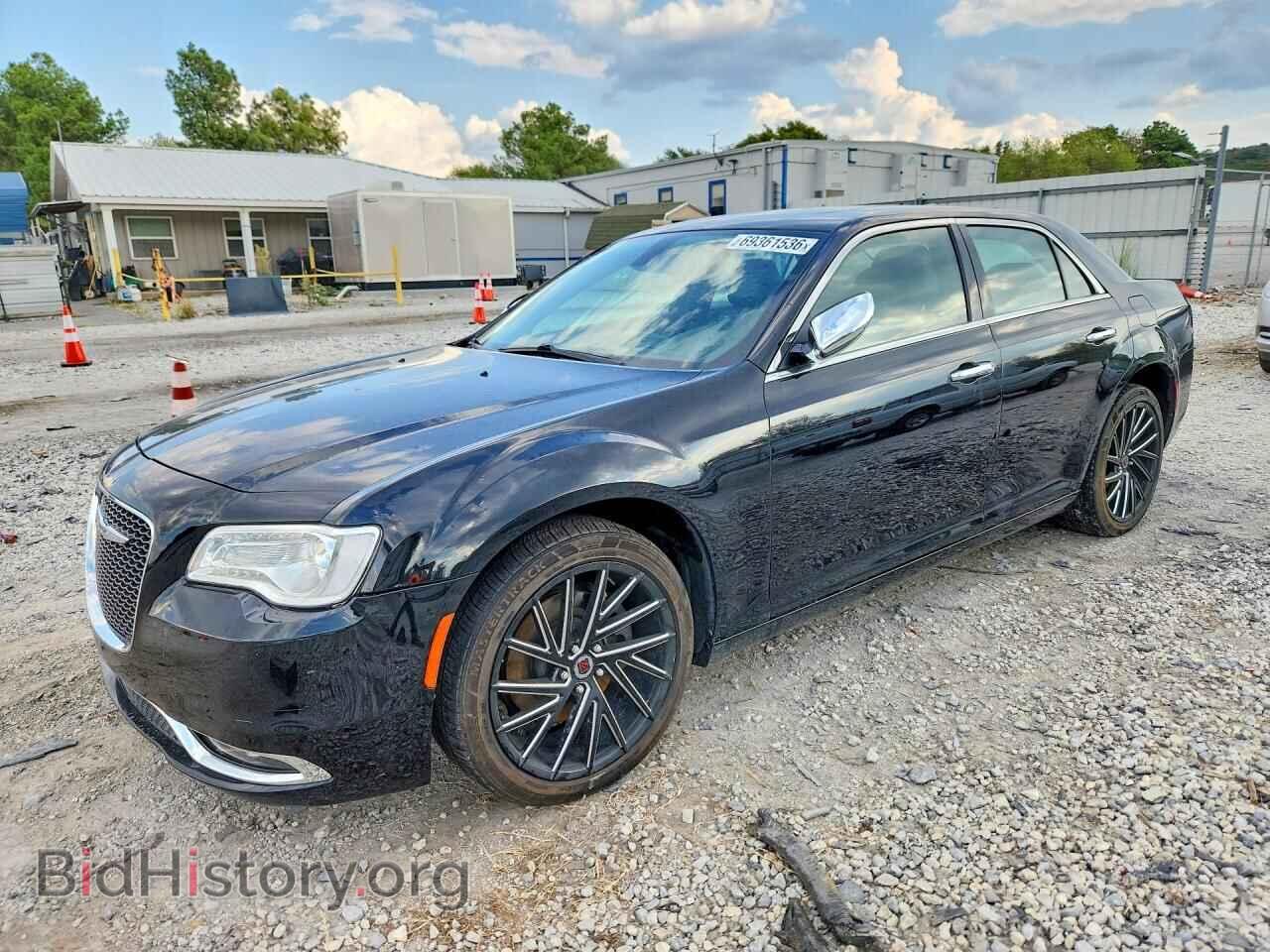 Photo 2C3CCAET1HH582327 - CHRYSLER 300 2017