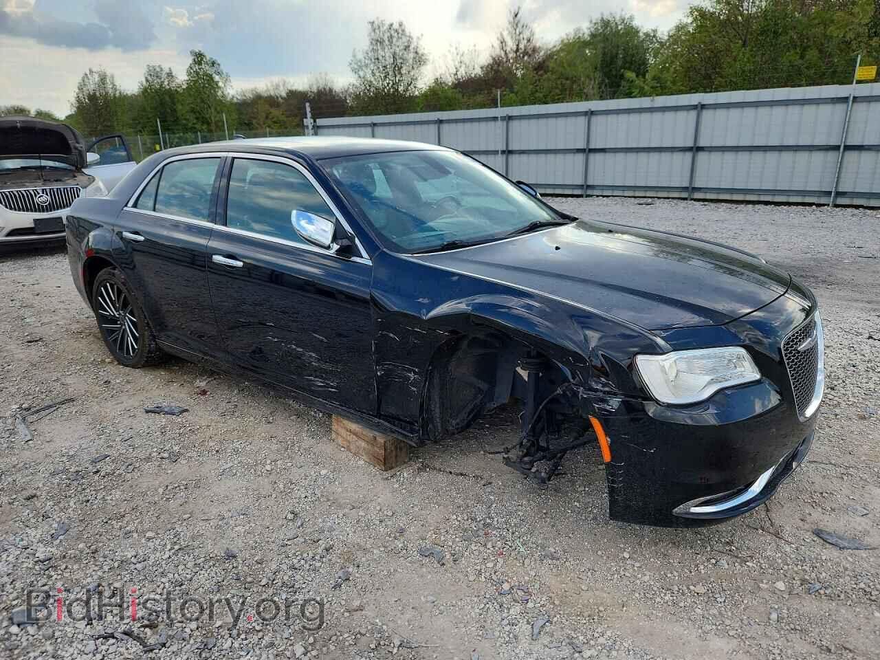 2017 CHRYSLER 300 - VIN: 2C3CCAET1HH582327 - Фото 4