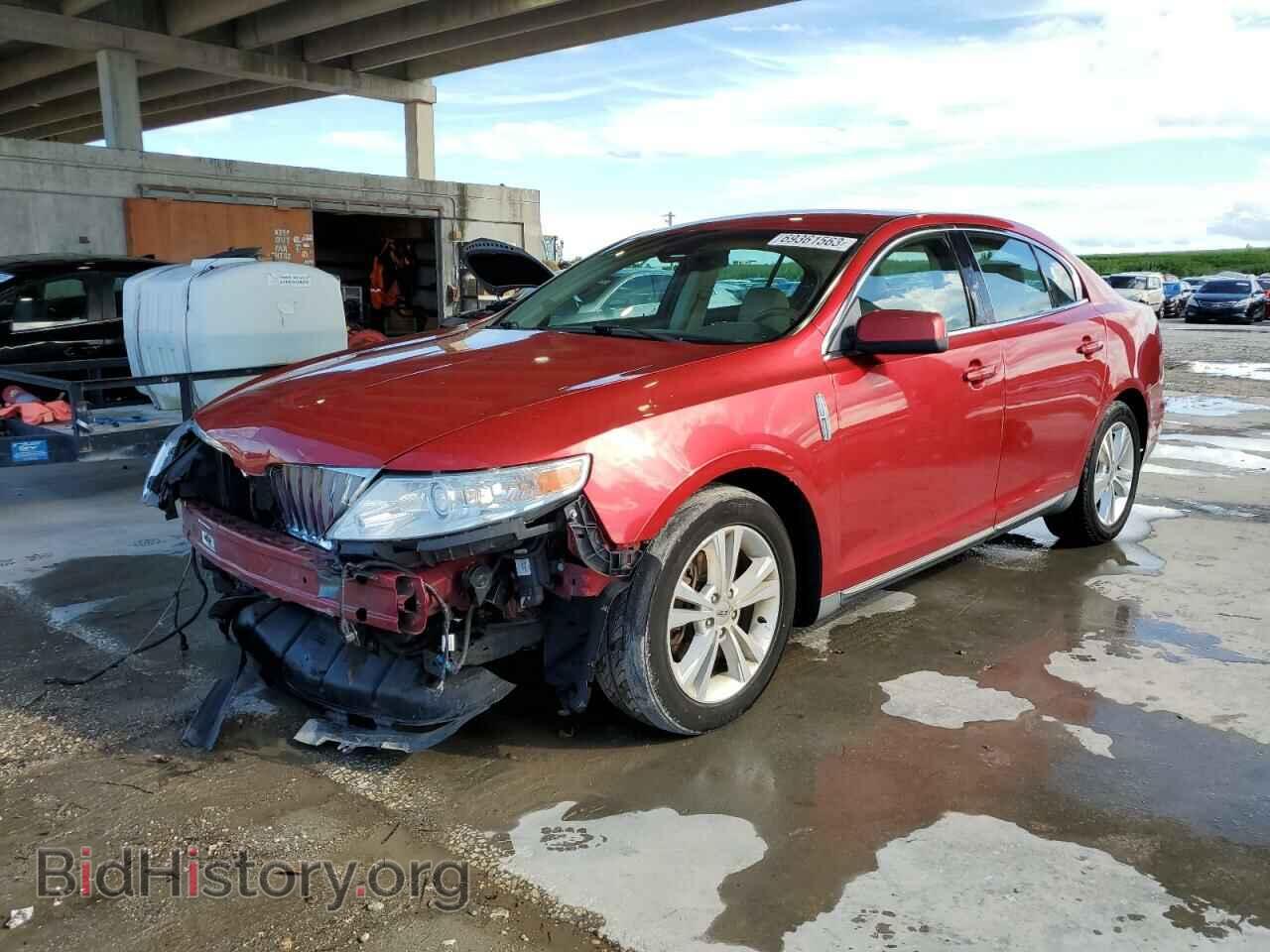 Photo 1LNHL9DR3AG614925 - LINCOLN MKS 2010