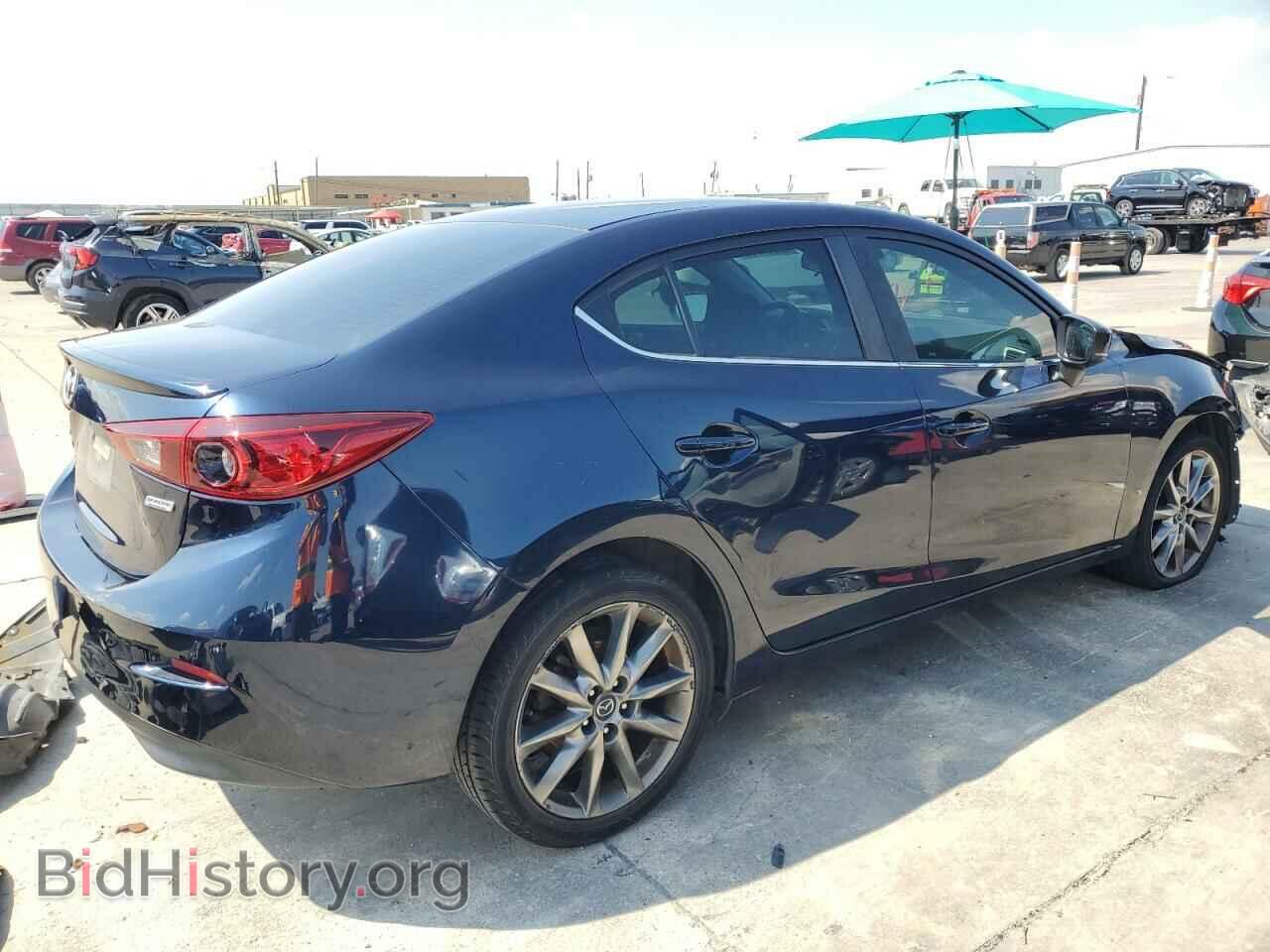 2018 MAZDA 3 - VIN: 3MZBN1V34JM256351 - Фото 3
