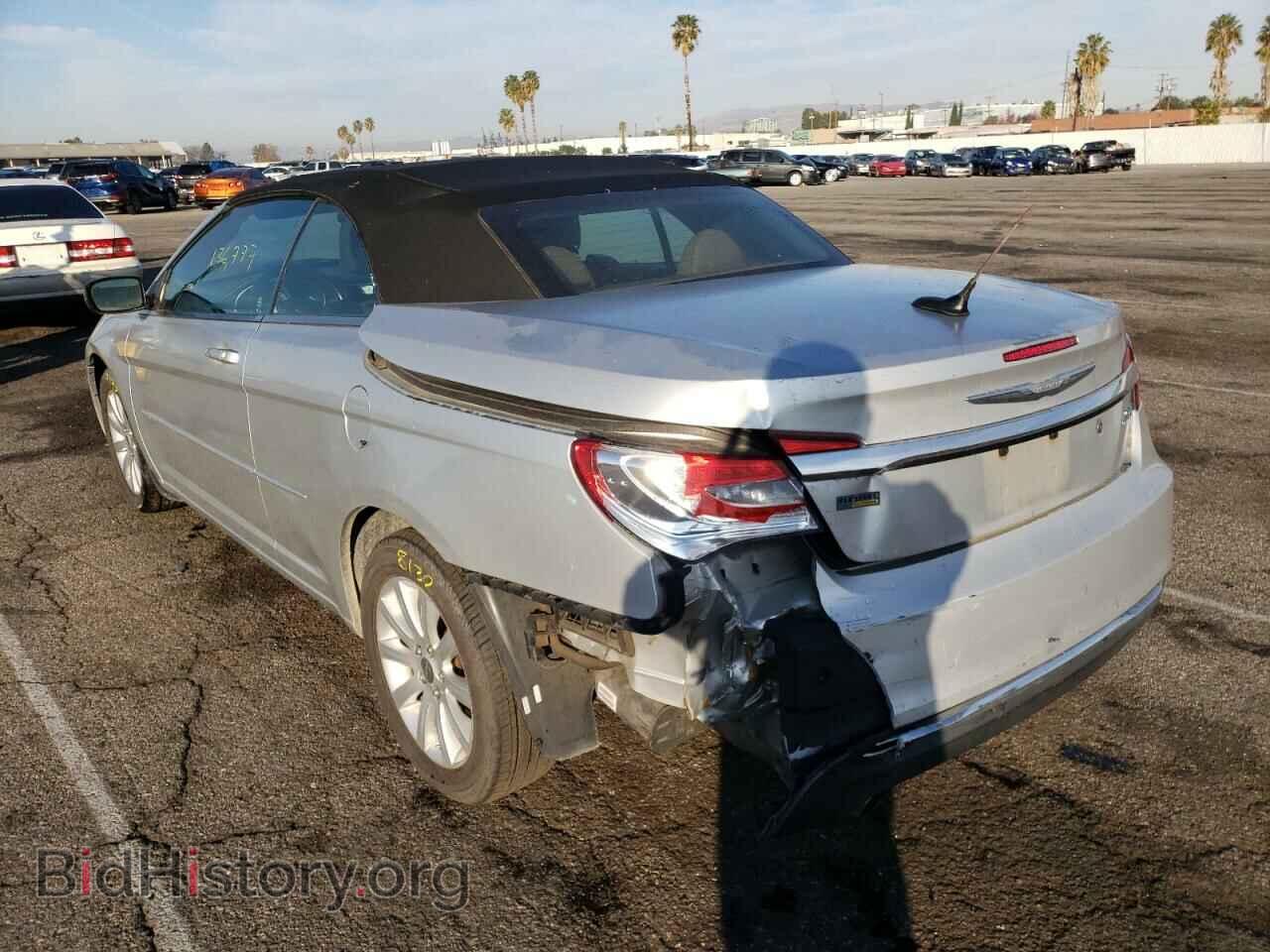 2011 CHRYSLER 200 - VIN: 1C3BC2EG9BN550874 - Фото 3