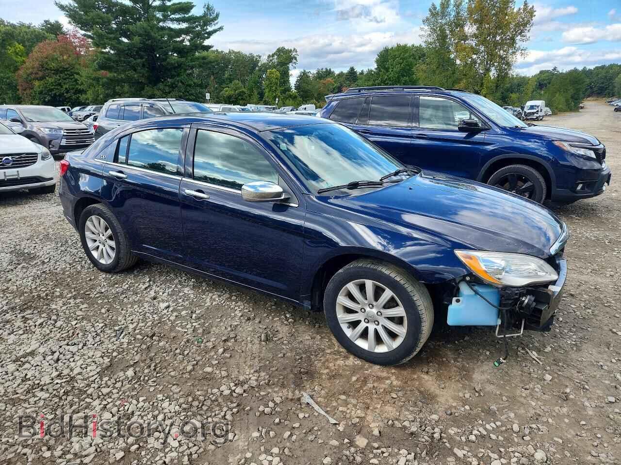 2013 CHRYSLER 200 - VIN: 1C3CCBCG1DN755194 - Фото 4