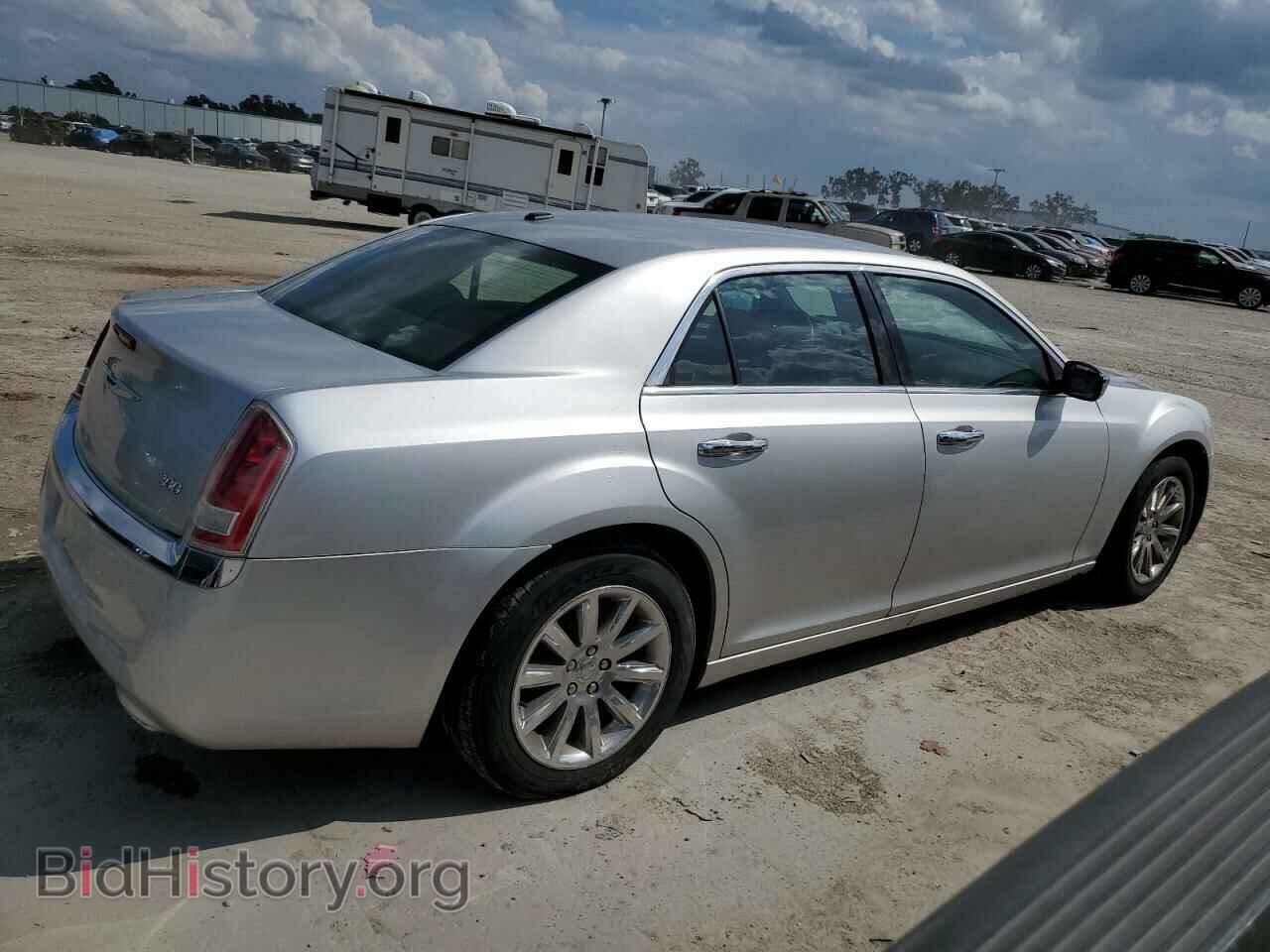 2012 CHRYSLER 300 - VIN: 2C3CCACG2CH223874 - Фото 3