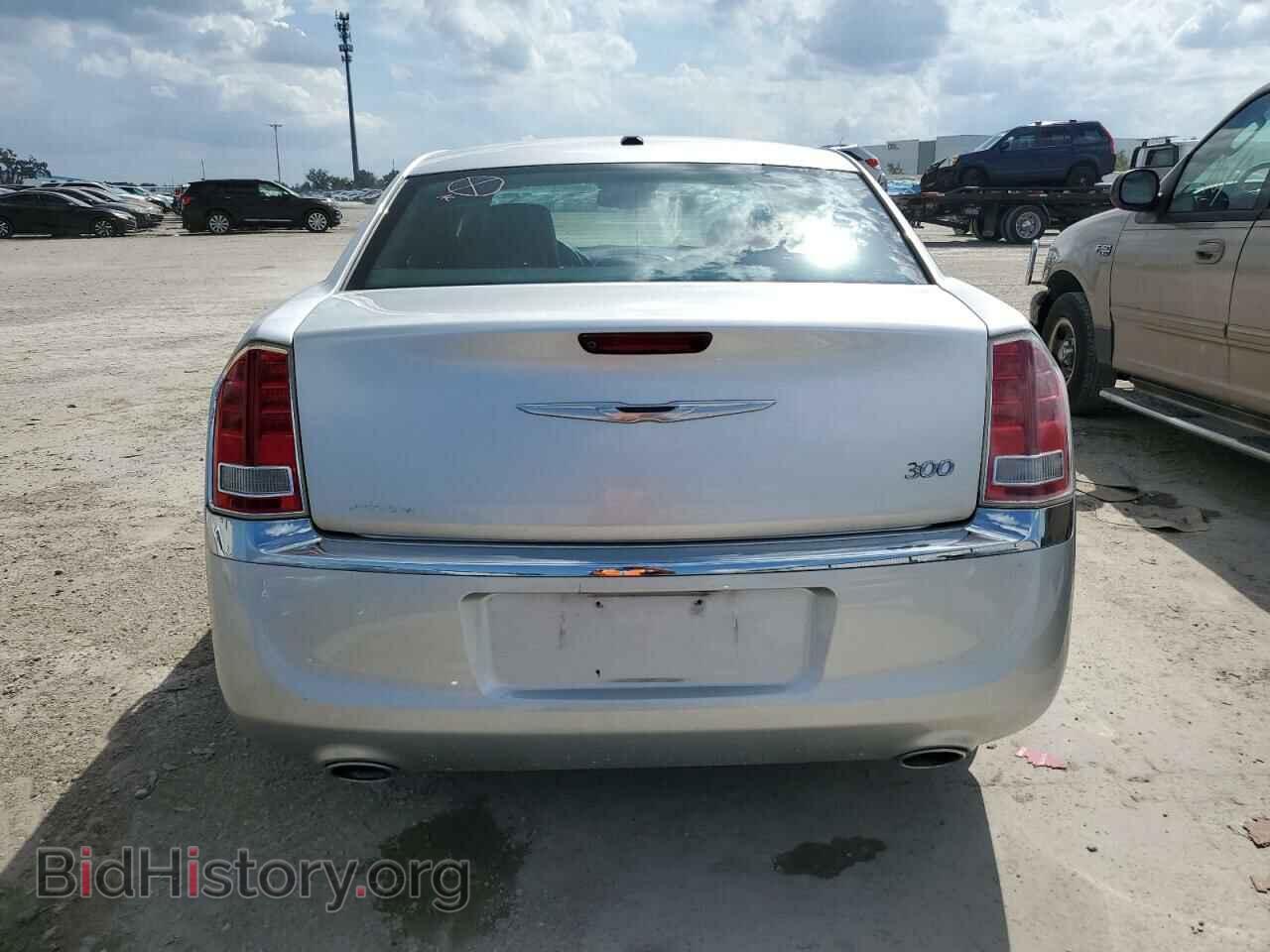 2012 CHRYSLER 300 - VIN: 2C3CCACG2CH223874 - Фото 6