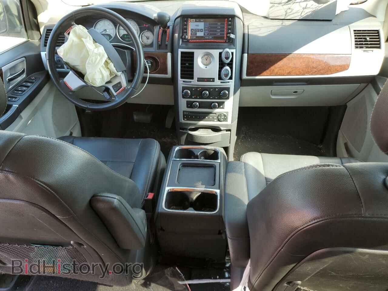 2010 CHRYSLER MINIVAN - VIN: 2A4RR8DX1AR387789 - Фото 8