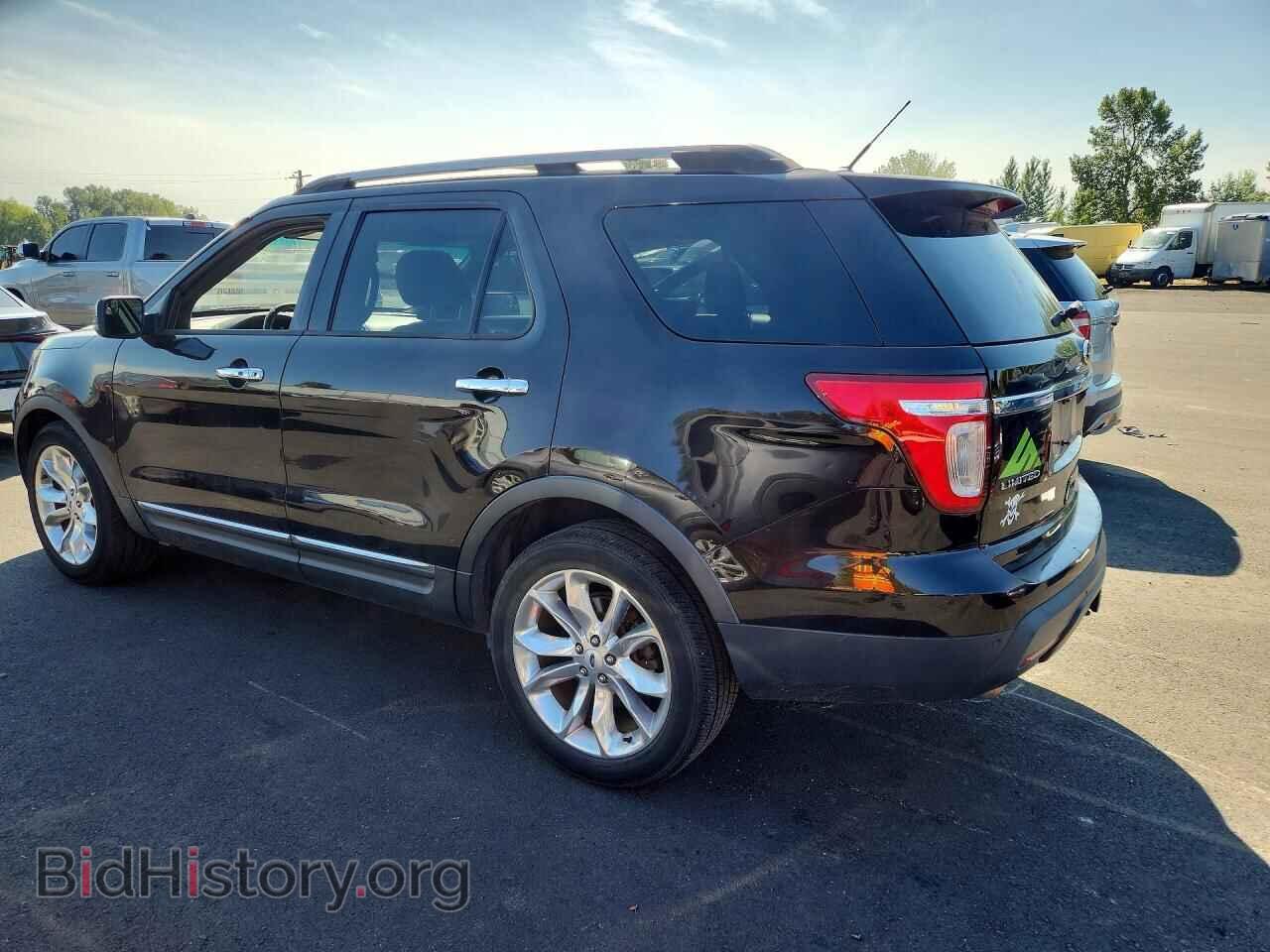 2013 Ford EXPLORER (VIN 1FM5K8F80DGA26201) — фото 2 из 12