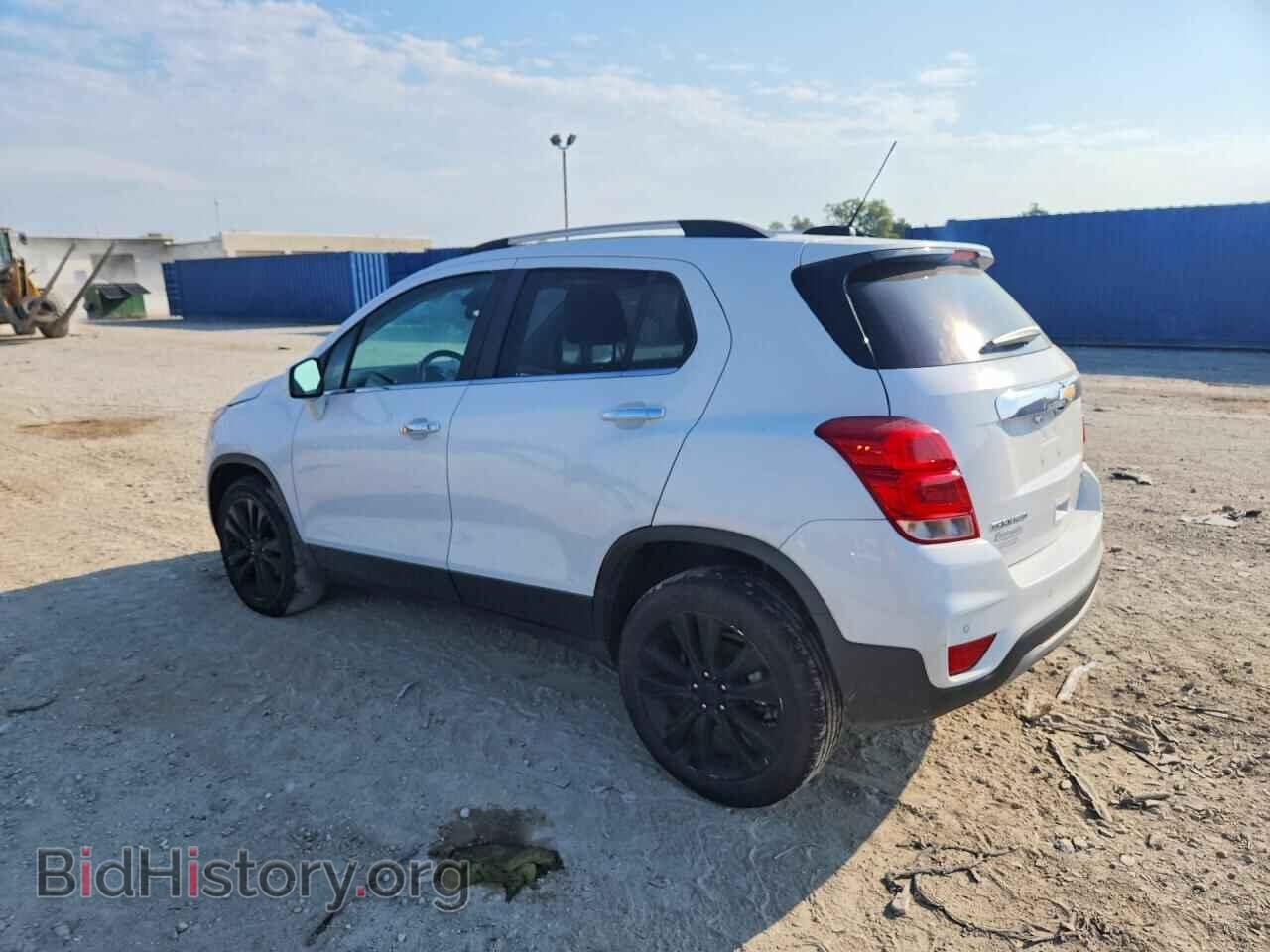 2019 CHEVROLET TRAX - VIN: 3GNCJRSB3KL205161 - Photo 2