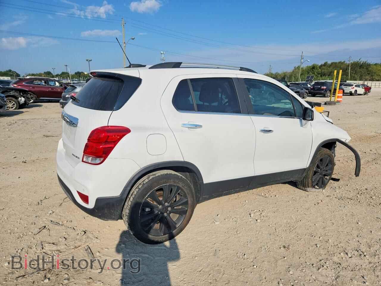 2019 CHEVROLET TRAX - VIN: 3GNCJRSB3KL205161 - Photo 3