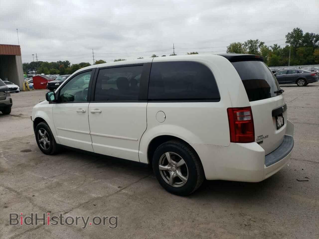 2009 DODGE CARAVAN - VIN: 2D8HN44E69R582871 - Фото 2