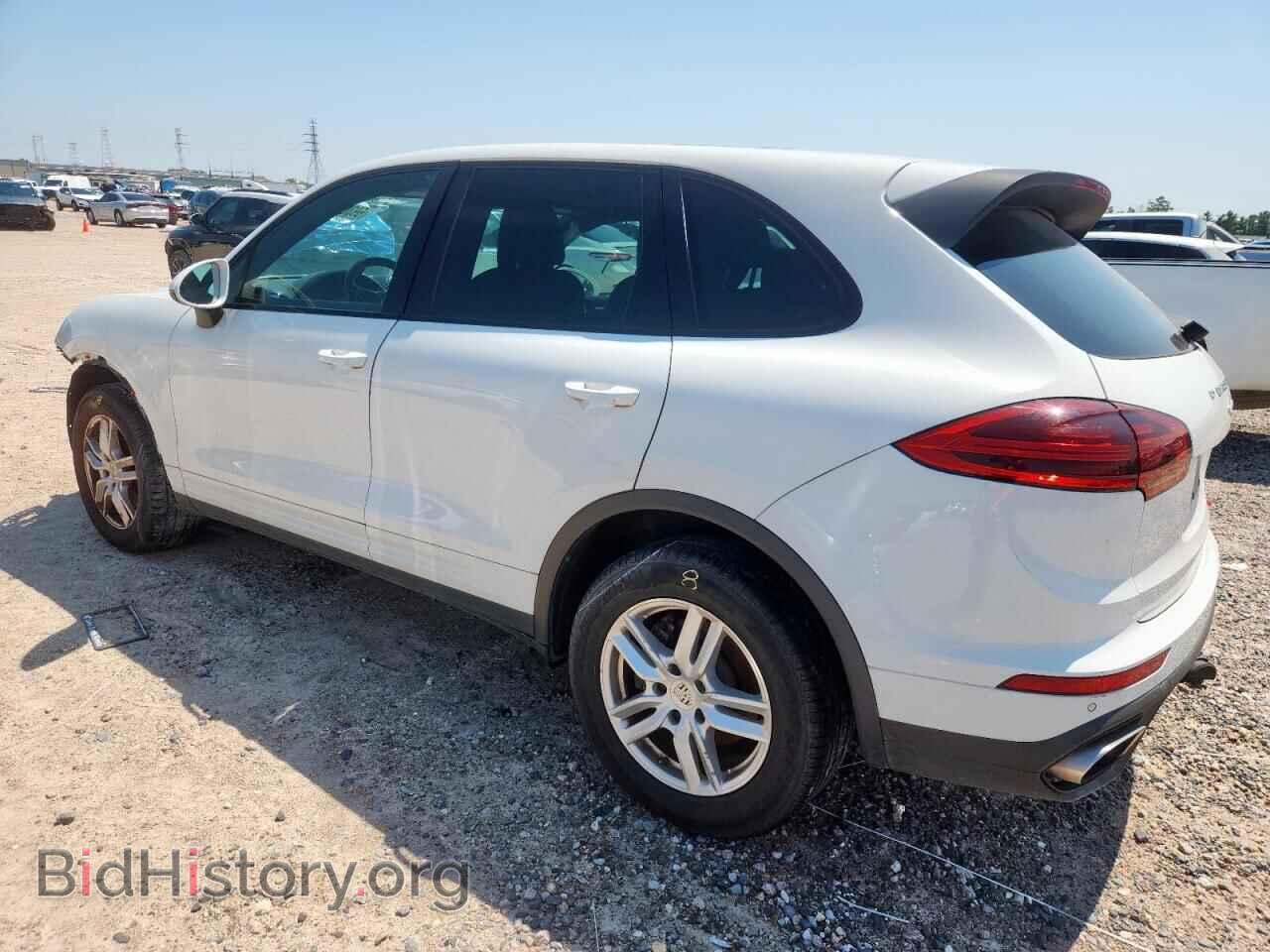 2018 PORSCHE CAYENNE - VIN: WP1AA2A23JKA04545 - Фото 2