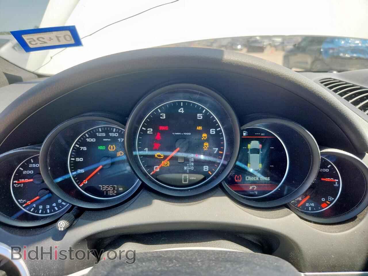 2018 PORSCHE CAYENNE - VIN: WP1AA2A23JKA04545 - Фото 9