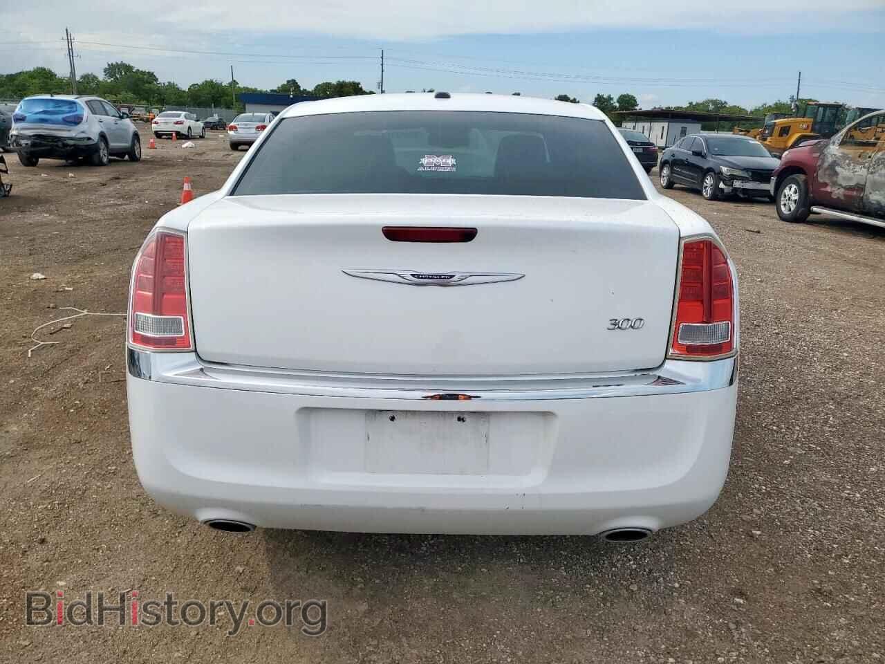 2014 CHRYSLER 300 - VIN: 2C3CCAAG3EH119108 - Фото 6