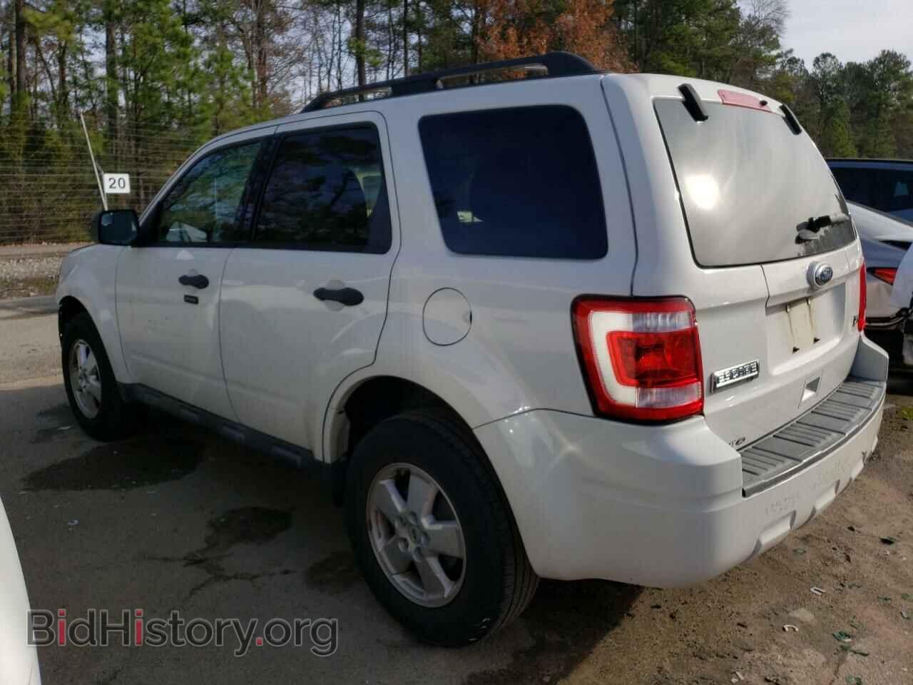 2011 FORD ESCAPE - VIN: 1FMCU9DG8BKC47895 - Фото 2