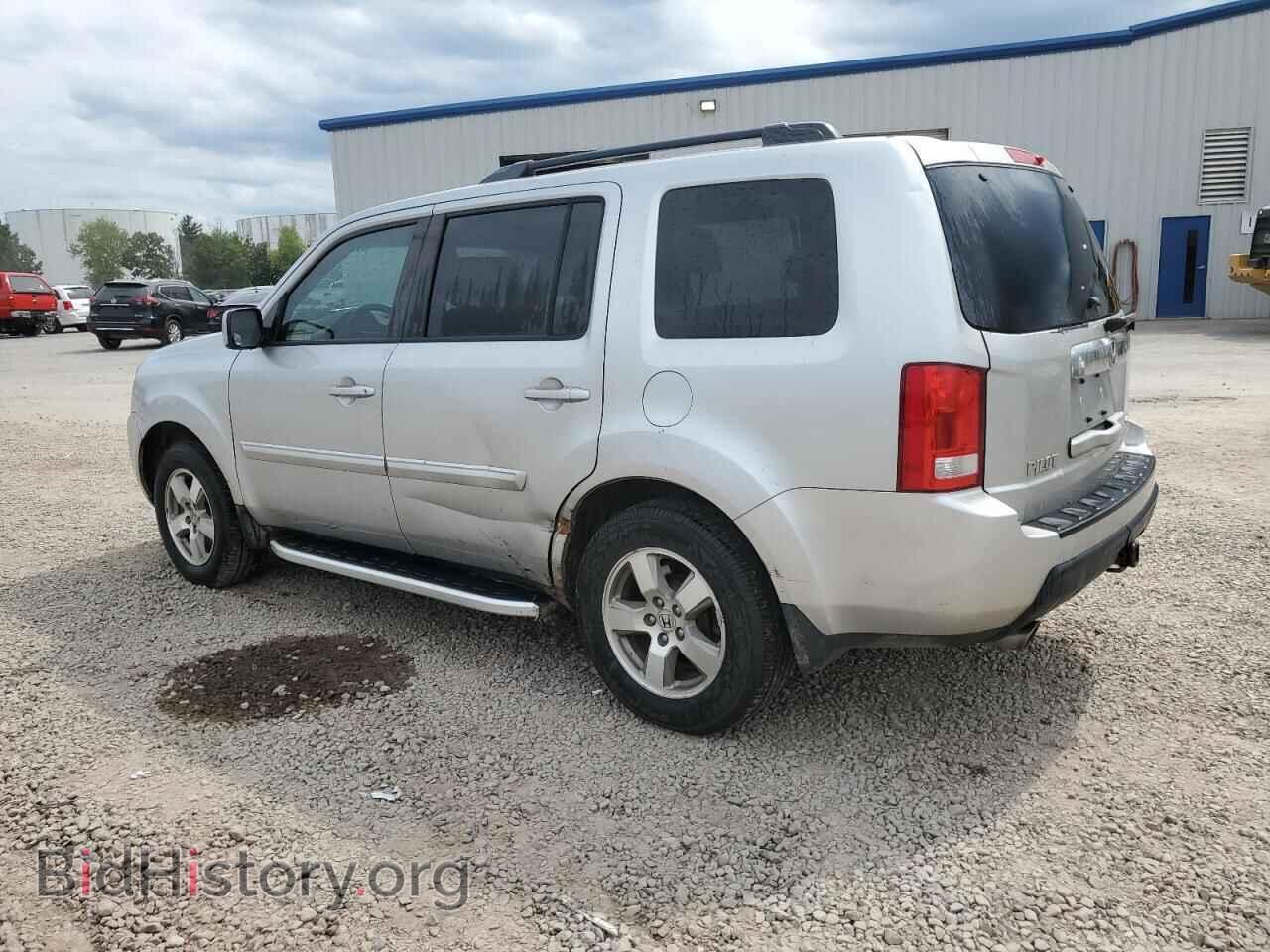 2011 HONDA PILOT - VIN: 5FNYF4H49BB089152 - Фото 2