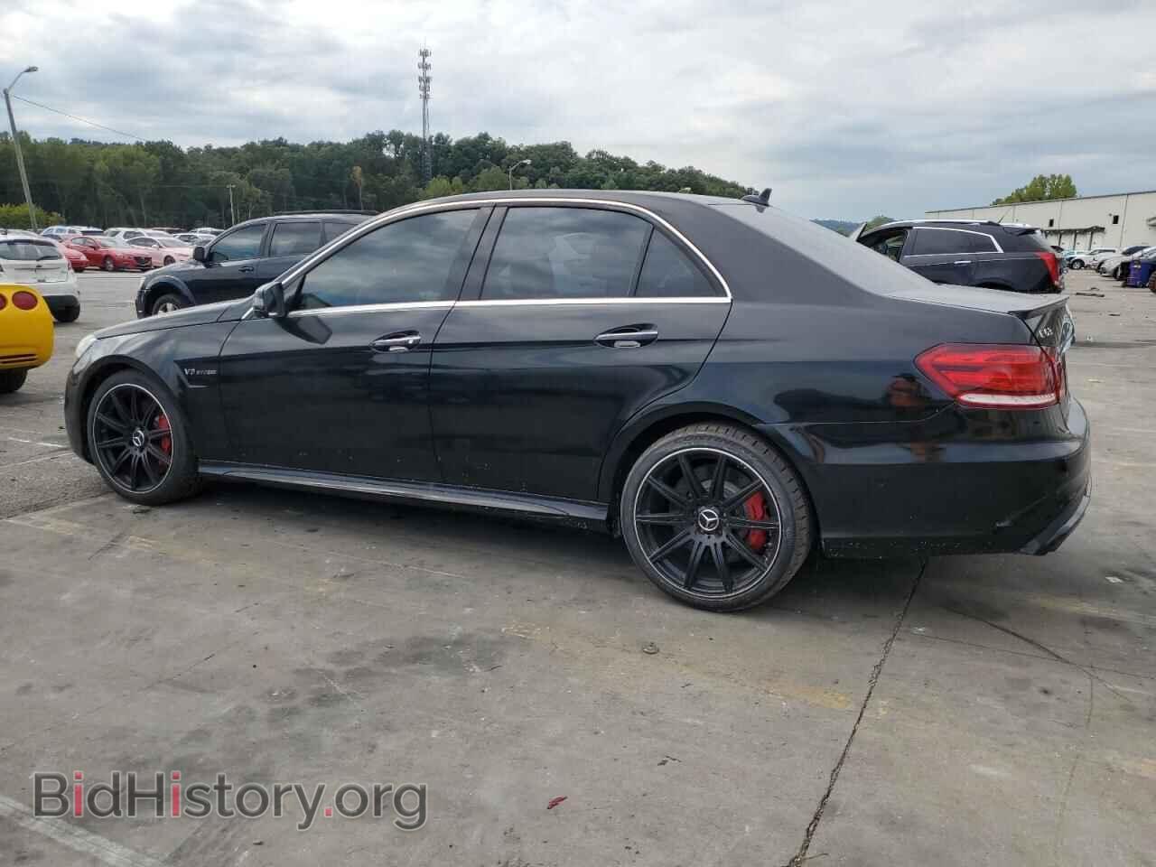 2014 MERCEDES-BENZ E-CLASS - VIN: WDDHF7GBXEA842319 - Фото 2