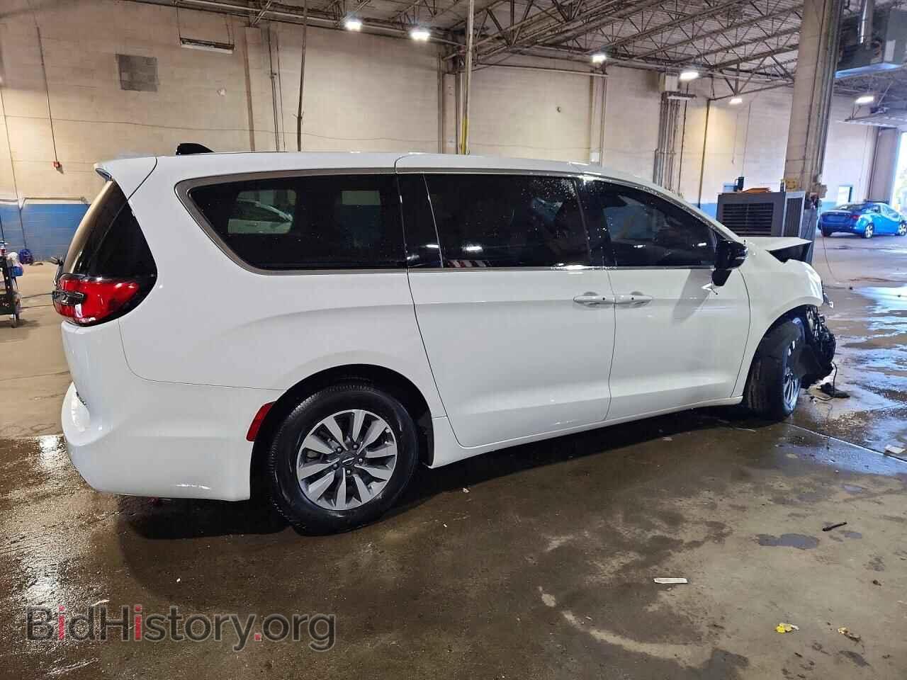 2025 CHRYSLER PACIFICA - VIN: 2C4RC1S74SR575693 - Photo 3
