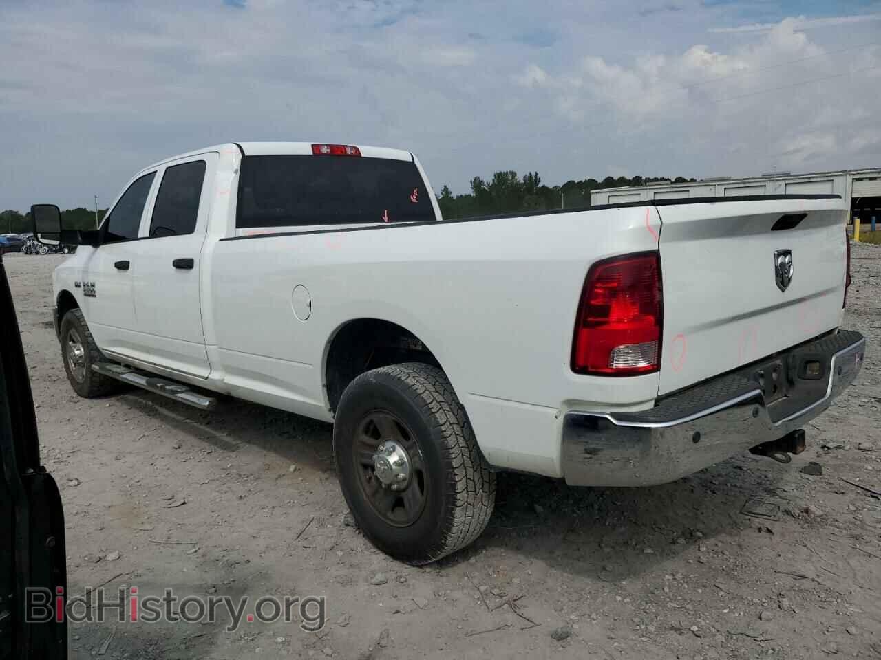 2015 RAM All Models - VIN: 3C6UR4HJ6FG526740 - Photo 2