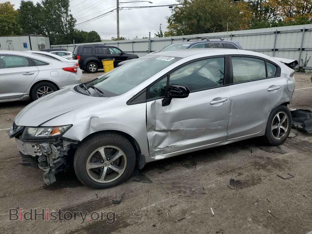 Фотография 19XFB2F75FE032253 - HONDA CIVIC 2015