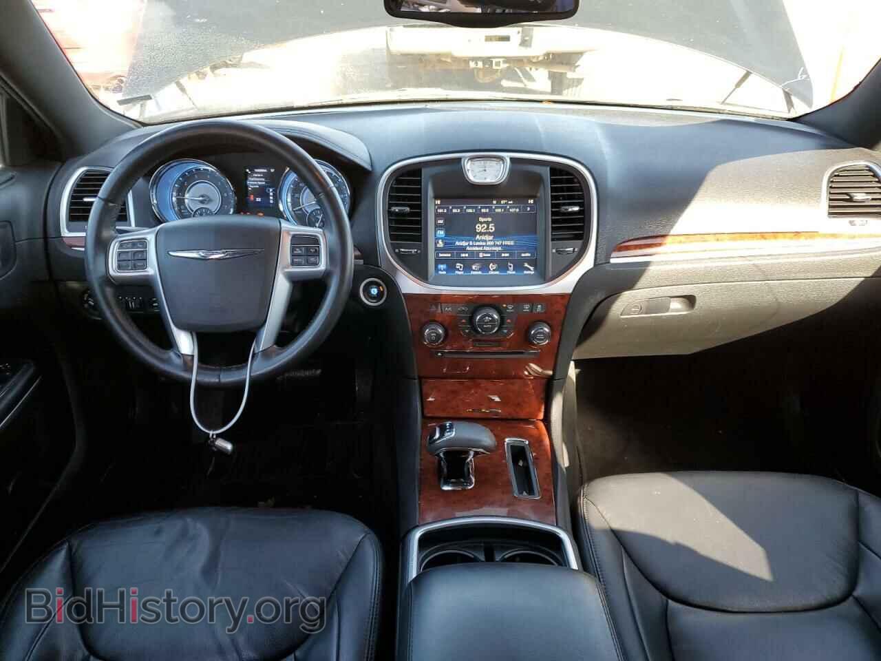 2012 CHRYSLER 300 - VIN: 2C3CCAAG3CH311979 - Фото 8