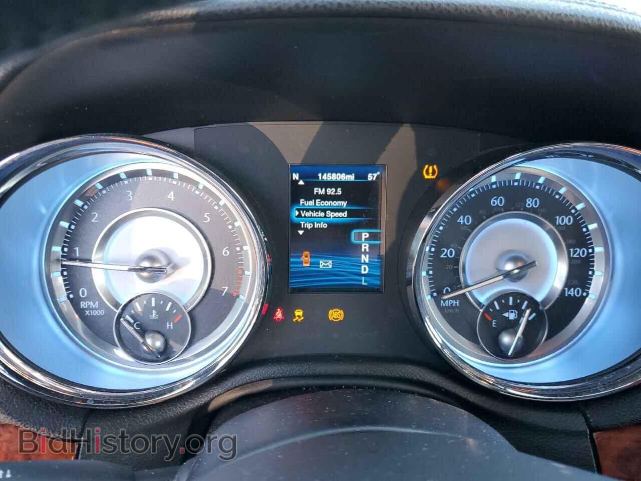 2012 CHRYSLER 300 - VIN: 2C3CCAAG3CH311979 - Фото 9