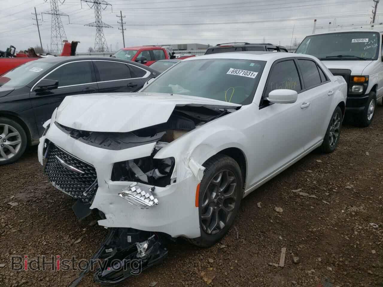 2017 CHRYSLER 300 - VIN: 2C3CCAGG6HH506733 - Фото 2