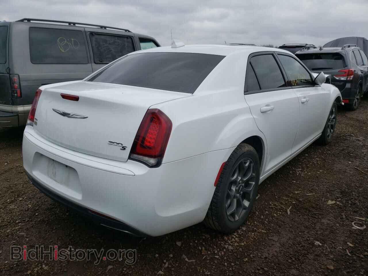2017 CHRYSLER 300 - VIN: 2C3CCAGG6HH506733 - Фото 4