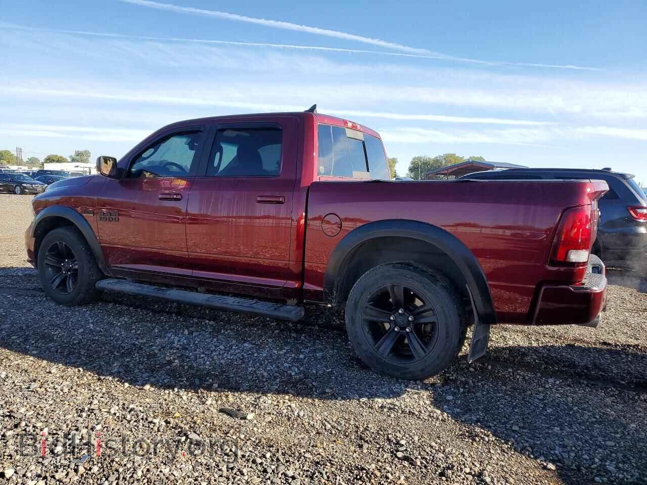 2018 RAM 1500 - VIN: 1C6RR7MT2JS213975 - Фото 2