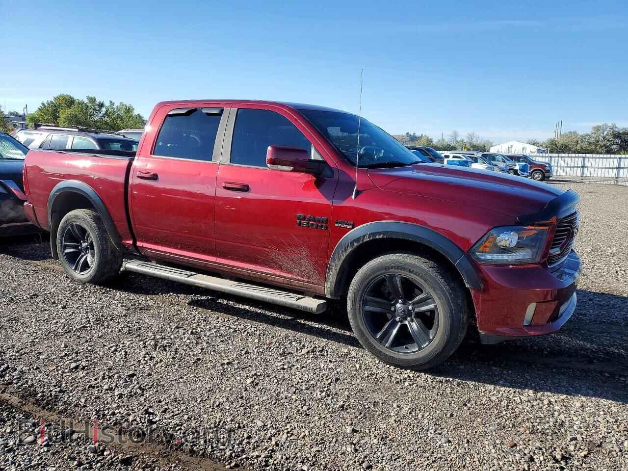 2018 RAM 1500 - VIN: 1C6RR7MT2JS213975 - Фото 4