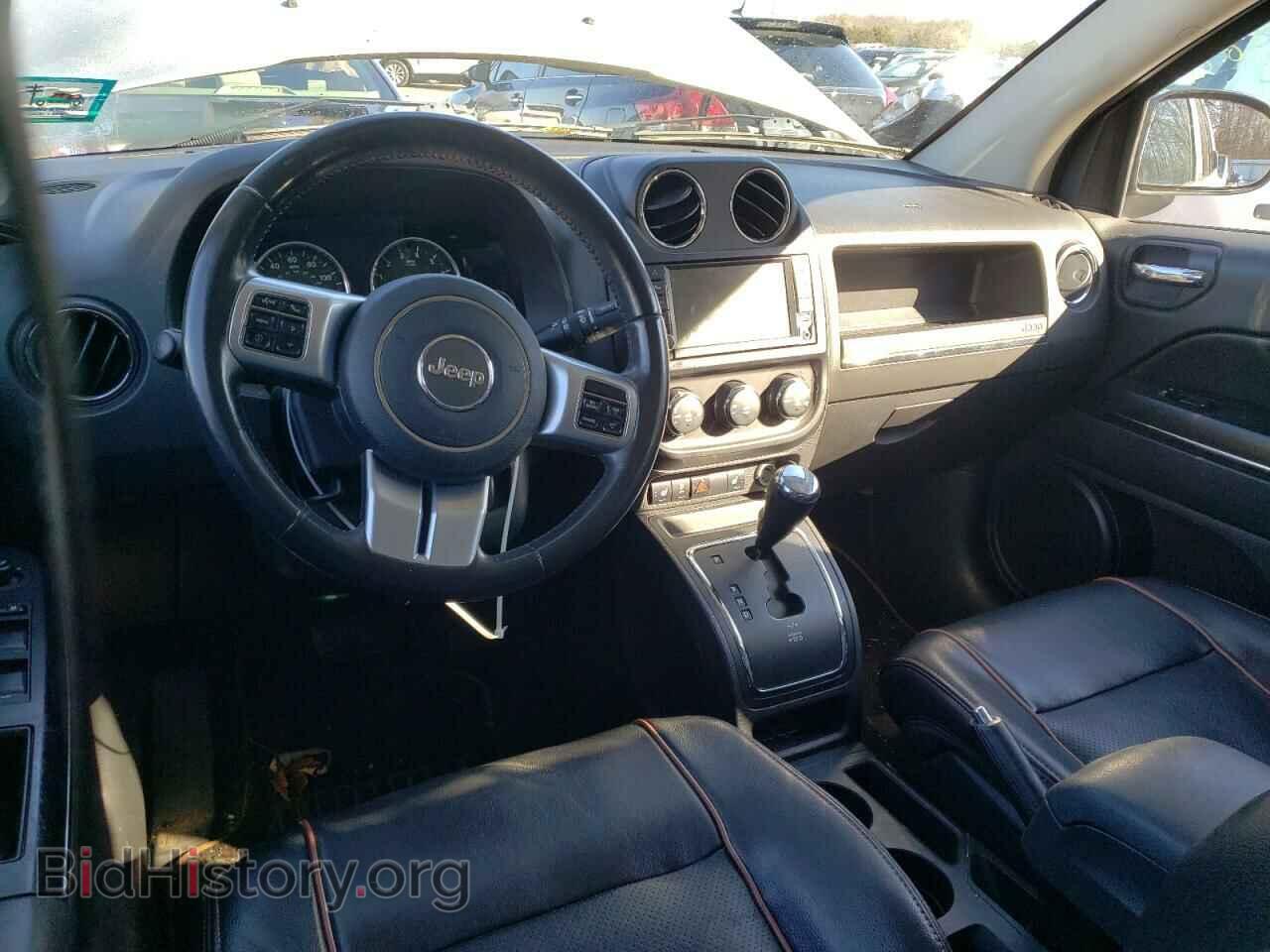 2011 JEEP COMPASS - VIN: 1J4NF5FB7BD165088 - Photo 8