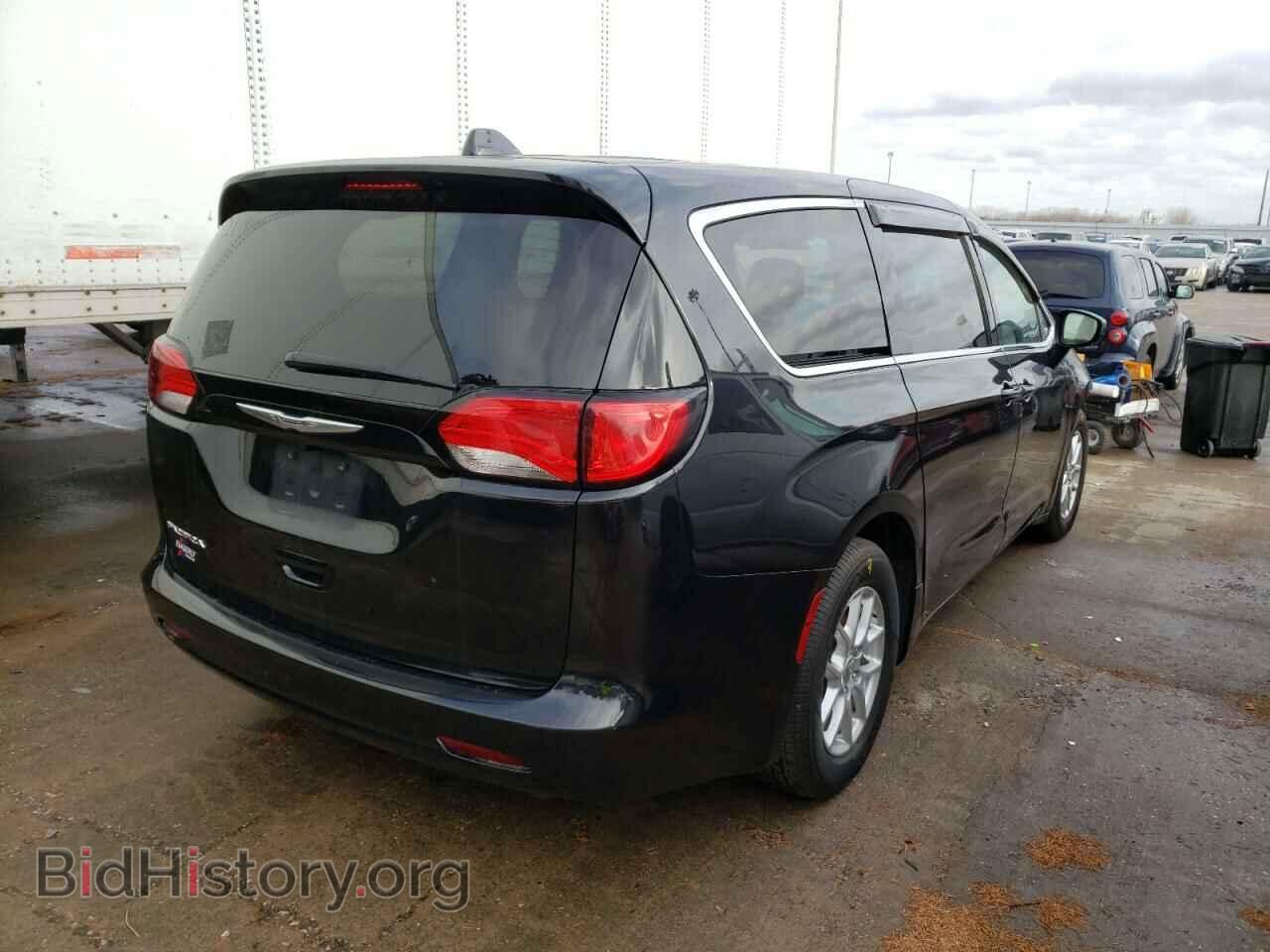 2017 CHRYSLER PACIFICA - VIN: 2C4RC1DG8HR543366 - Photo 4