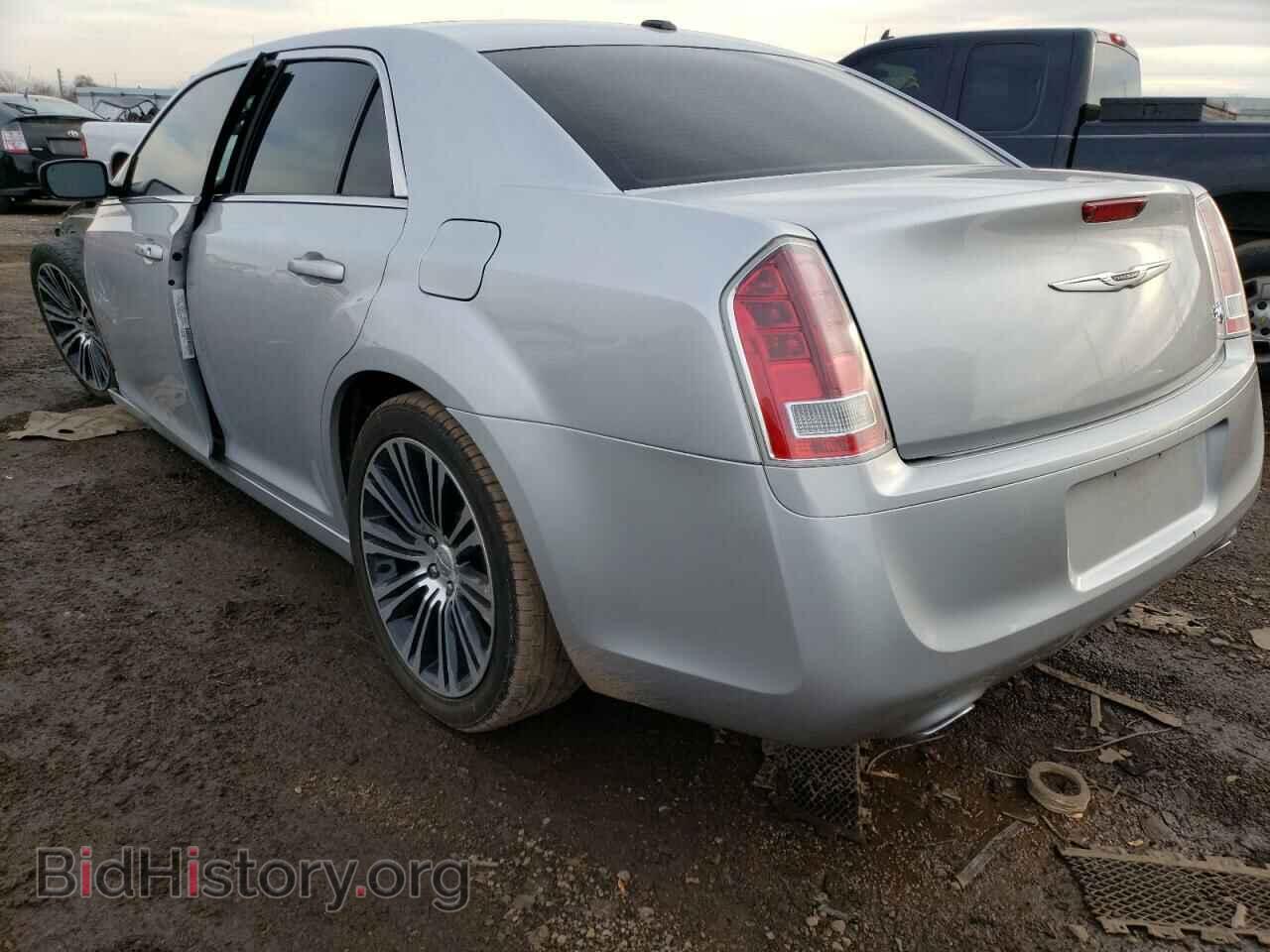 2012 CHRYSLER 300 - VIN: 2C3CCABG5CH257468 - Фото 2