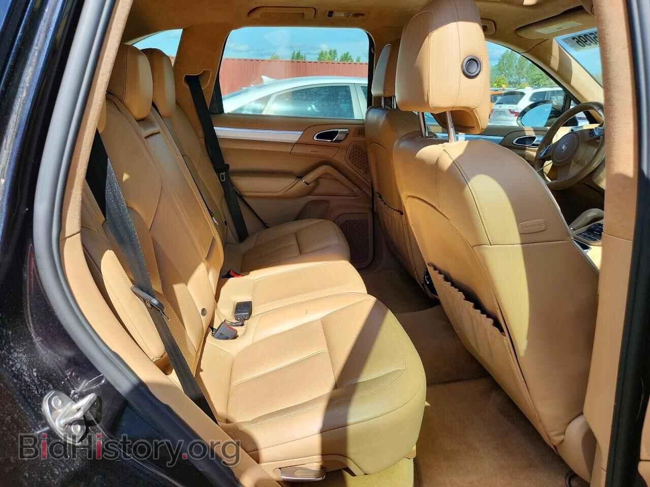 2011 PORSCHE CAYENNE - VIN: WP1AC2A20BLA81606 - Фото 11