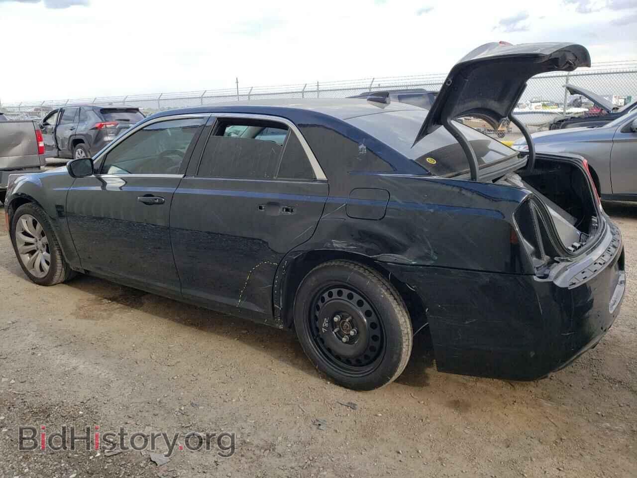 2016 CHRYSLER 300 - VIN: 2C3CCAAG9GH321048 - Фото 2