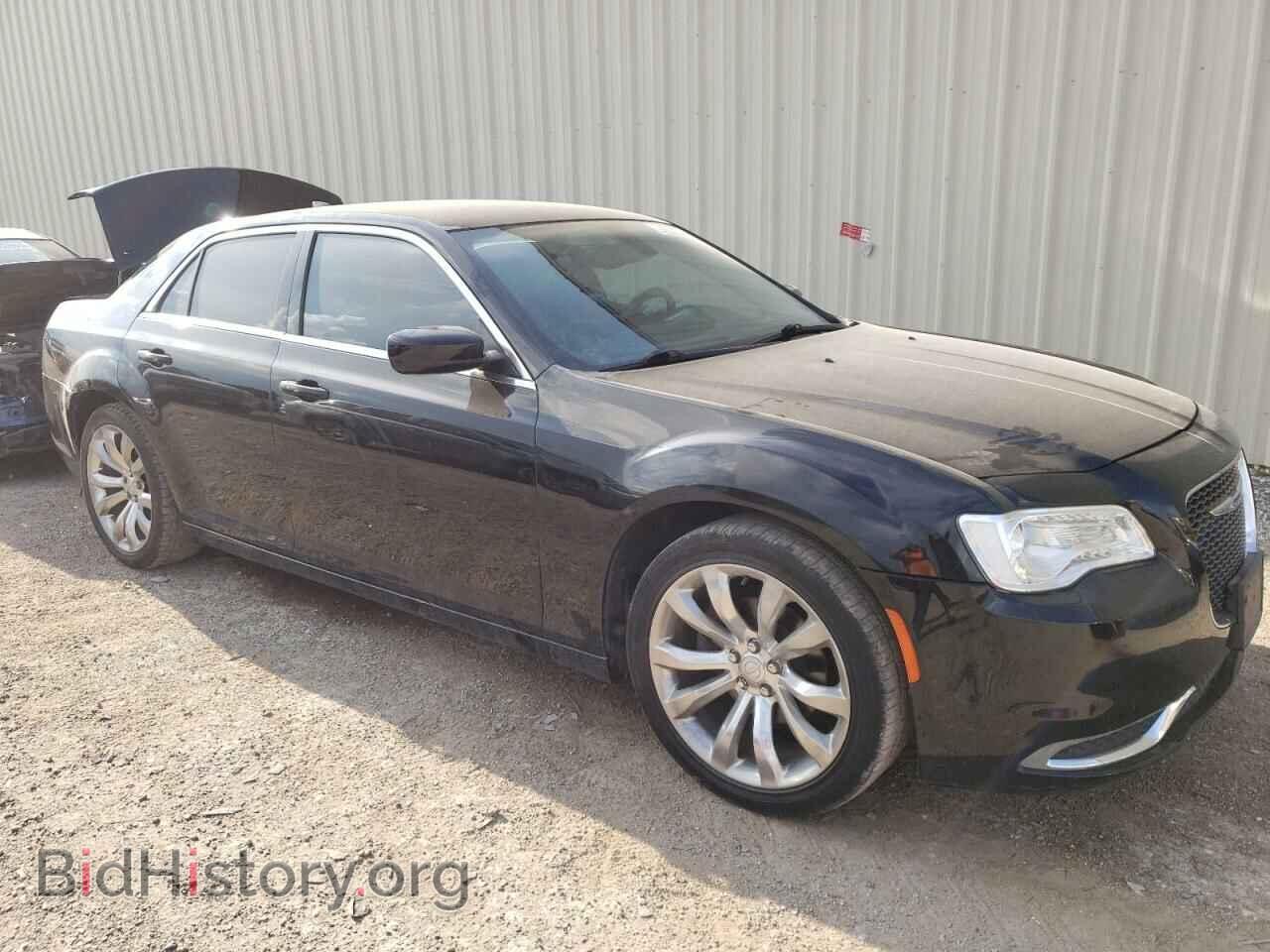 2016 CHRYSLER 300 - VIN: 2C3CCAAG9GH321048 - Фото 4