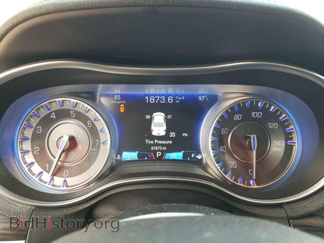 2016 CHRYSLER 300 - VIN: 2C3CCAAG9GH321048 - Фото 9