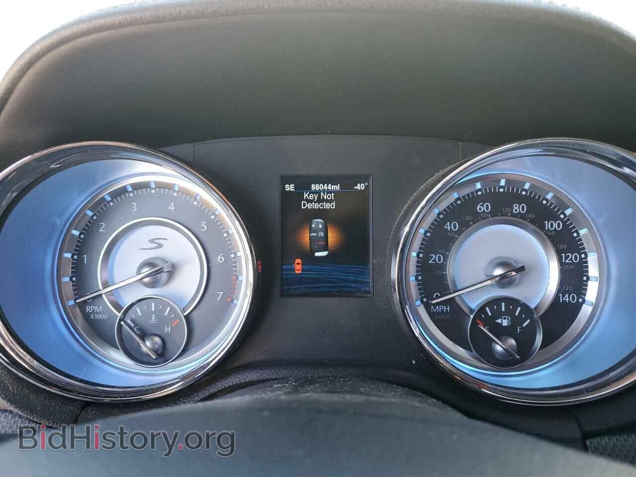2013 CHRYSLER 300 - VIN: 2C3CCABG7DH641043 - Фото 9