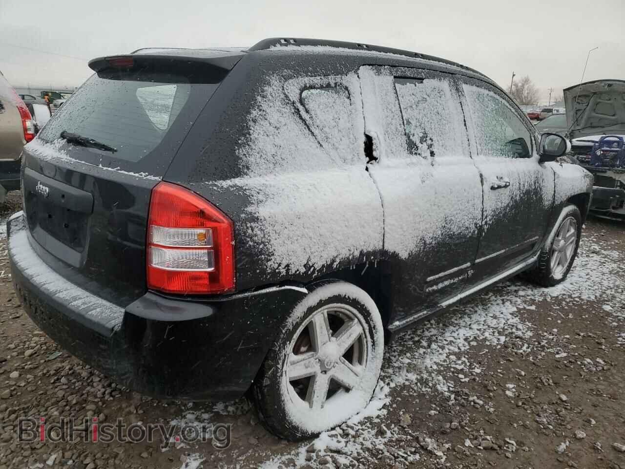 2010 JEEP COMPASS - VIN: 1J4NT4FA7AD506417 - Photo 3