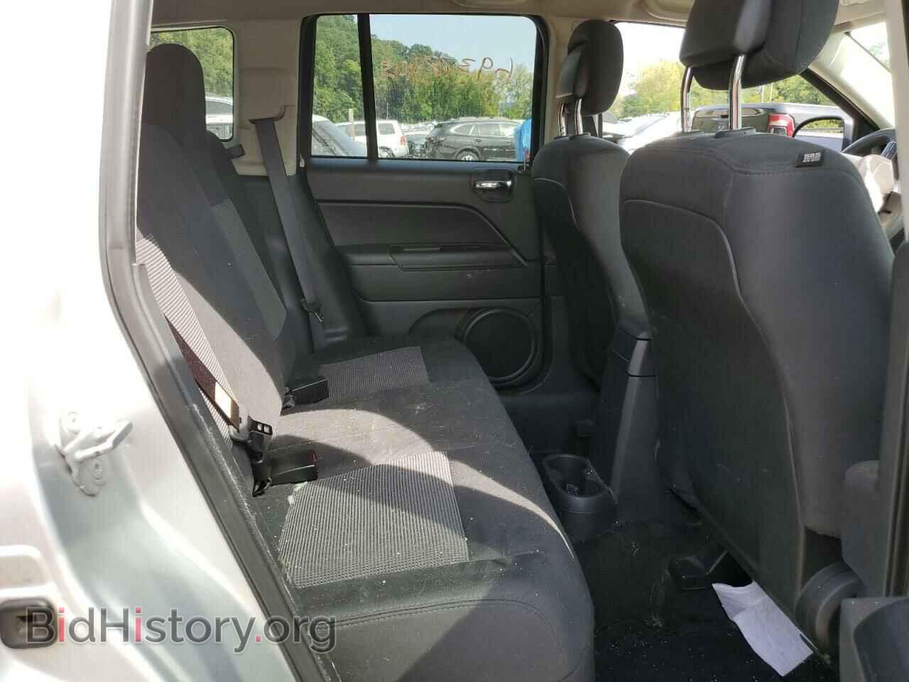 2014 JEEP COMPASS - VIN: 1C4NJDBB8ED532590 - Photo 10