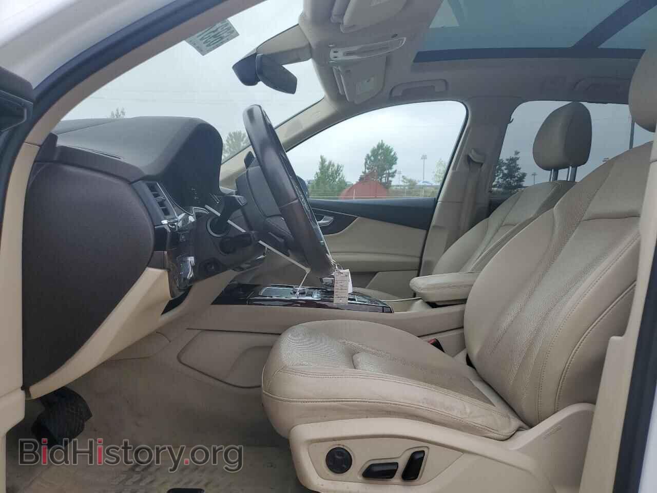 2017 AUDI Q7 - VIN: WA1VAAF75HD024967 - Фото 7
