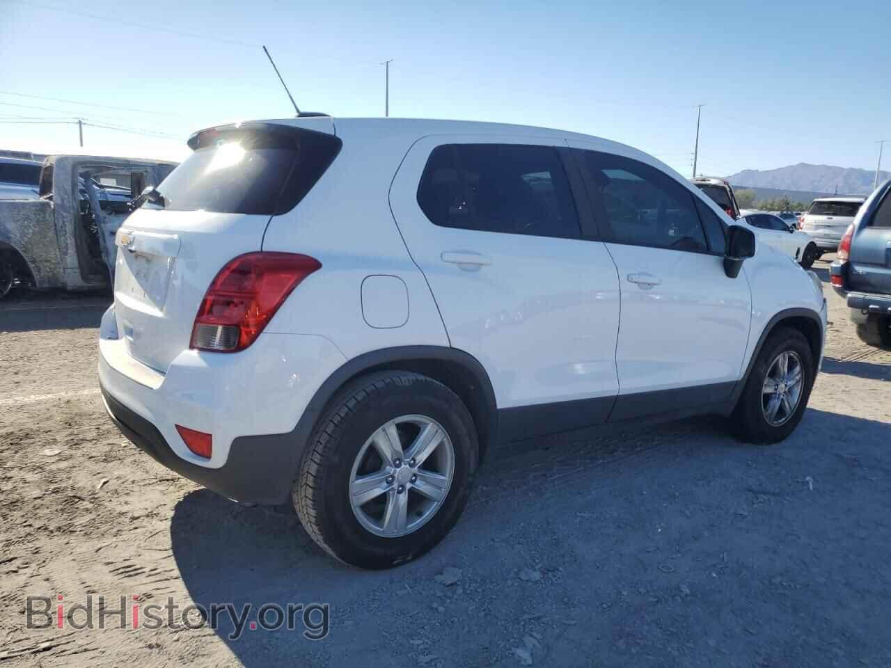 2019 CHEVROLET TRAX - VIN: 3GNCJKSB3KL368030 - Фото 3