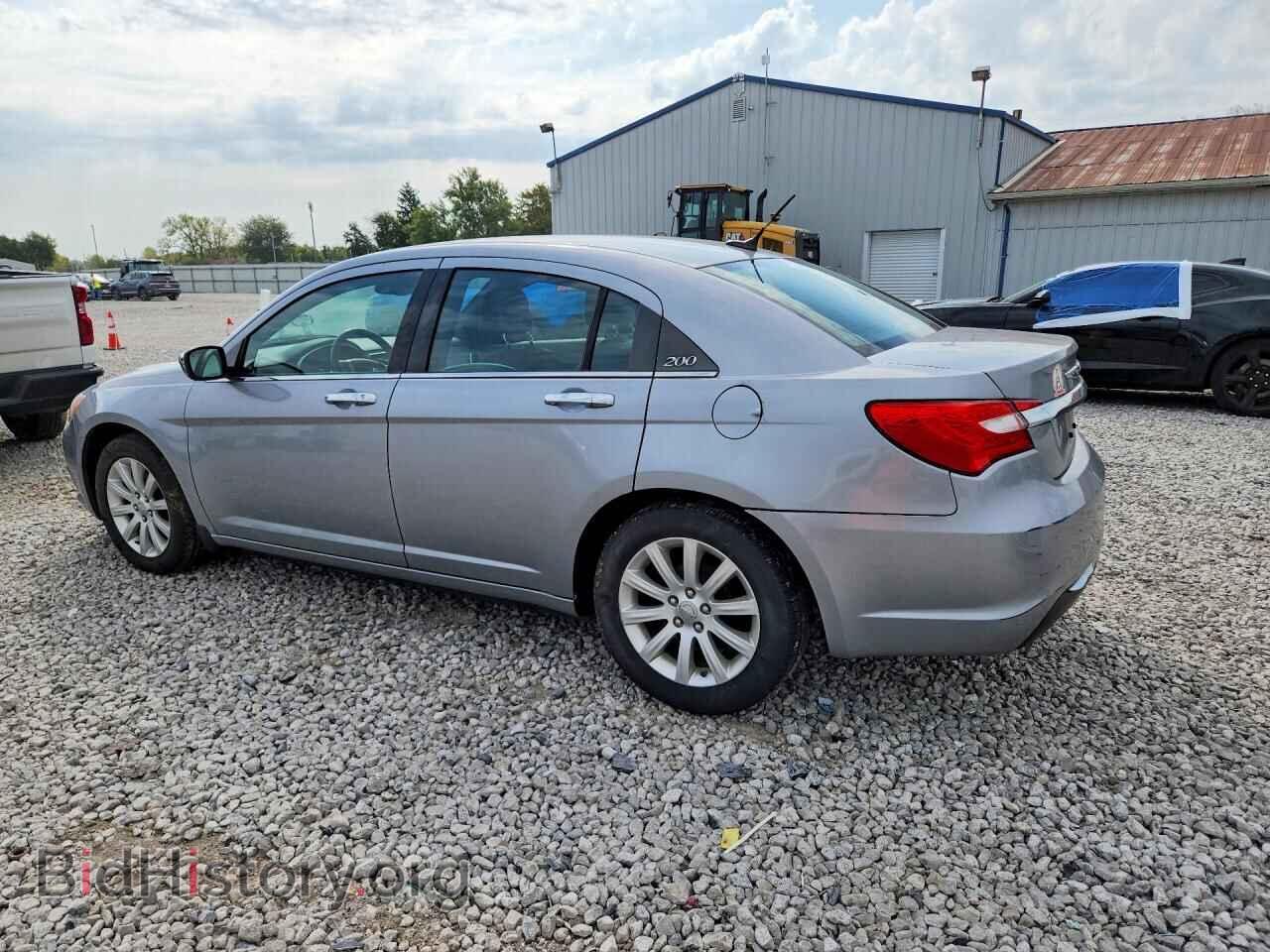 2013 CHRYSLER 200 - VIN: 1C3CCBCG9DN555583 - Photo 2